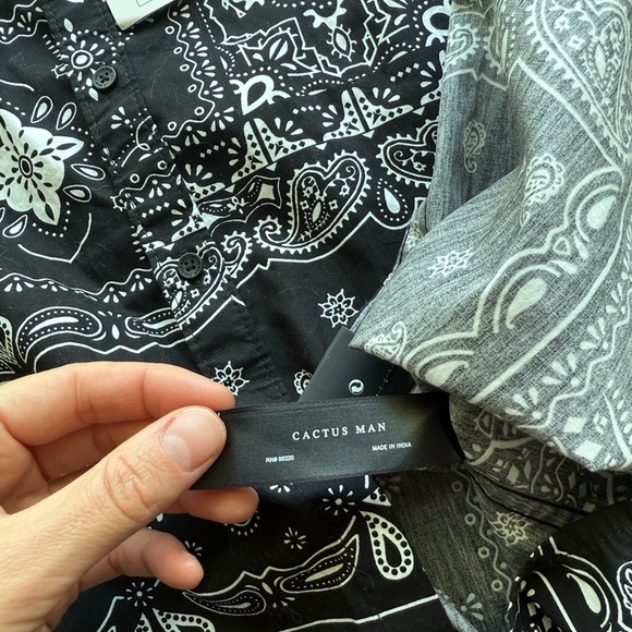 Cactus Man Paisley Button Down Shirt - Picture 5 of 9
